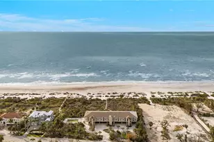 527 E Gulf Dr, Sanibel, FL 33957 - Photo 9