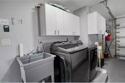 3037 SE 11th Ave, Cape Coral, FL 33904 - Photo 33