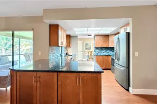 617 SE 21st Ln, Cape Coral, FL 33990 - Photo 23