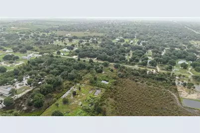 19530 NW 302nd St St, Okeechobee, FL 34972 - Photo 11