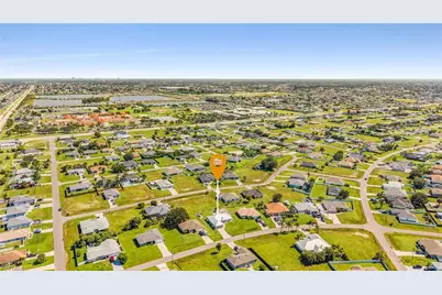 621 NW 18th Pl, Cape Coral, FL 33993 - Photo 27