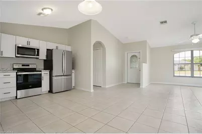 1020 SE 26th Ter, Cape Coral, FL 33904 - Photo 9