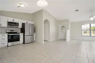 1020 SE 26th Terrace, Cape Coral, FL 33904 - Photo 9