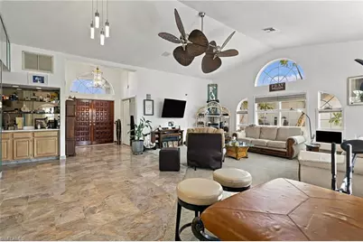 6550 Willow Lake Cir, Fort Myers, FL 33966 - Photo 5