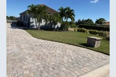 13245 Golden Palms Cir, Fort Myers, FL 33913 - Photo 3