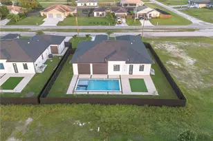2006 Nelson Rd N, Cape Coral, FL 33993 - Photo 43