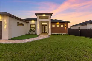2006 Nelson Rd N, Cape Coral, FL 33993 - Photo 3