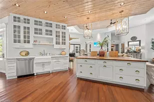 2388 Wulfert Rd, Sanibel, FL 33957 - Photo 21