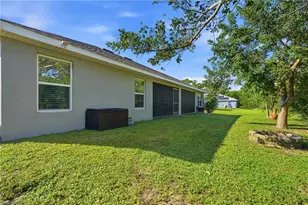 4025 NE 10th Pl, Cape Coral, FL 33909 - Photo 39