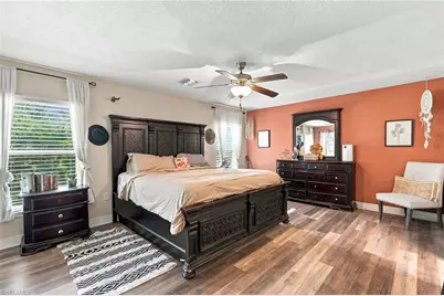 4025 NE 10th Pl, Cape Coral, FL 33909 - Photo 15