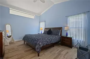 8 NE 8th Pl, Cape Coral, FL 33909 - Photo 21