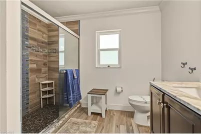 8 NE 8th Pl, Cape Coral, FL 33909 - Photo 23
