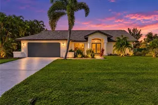 8 NE 8th Pl, Cape Coral, FL 33909 - Photo 1