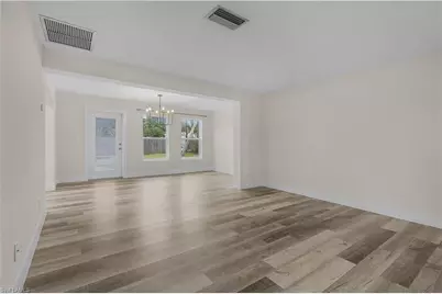 1015 El Mar Ave, Fort Myers, FL 33919 - Photo 7