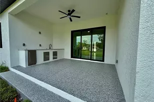 1319 Cleveland Ave, Lehigh Acres, FL 33972 - Photo 3