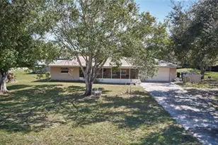 15321 Will Lew Ln, Fort Myers, FL 33908 - Photo 5