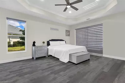 12083 Mahogany Isle Ln, Fort Myers, FL 33913 - Photo 15