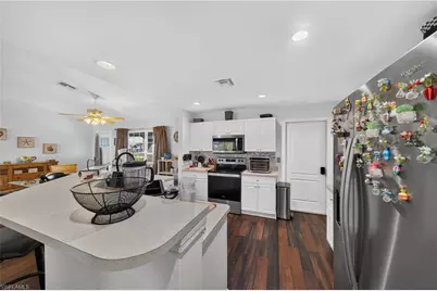 2028 NE Juanita Pl, Cape Coral, FL 33909 - Photo 11