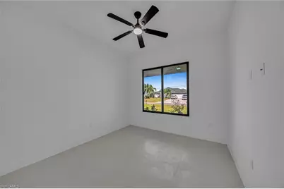 324 NE 15th St, Cape Coral, FL 33909 - Photo 17