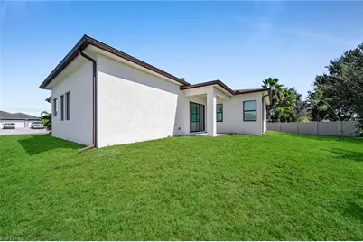324 NE 15th St, Cape Coral, FL 33909 - Photo 33