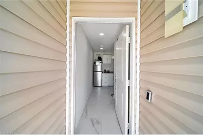 2505 NW 28th St, Cape Coral, FL 33993 - Photo 23