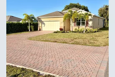 394 Spring Hill Lake Loop, Cape Coral, FL 33993 - Photo 1