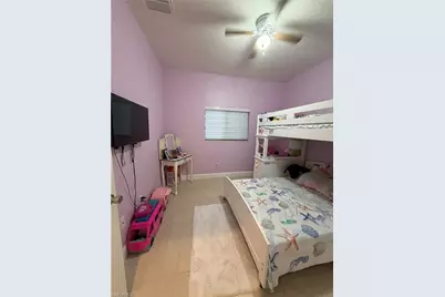 1624 Tropicana Pkwy W, Cape Coral, FL 33993 - Photo 21