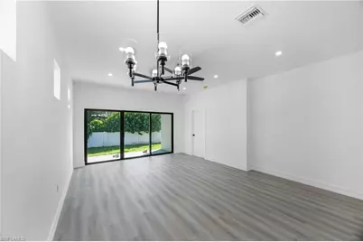 14341 Trinidad St, Fort Myers, FL 33905 - Photo 9