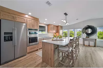 17731 Canal Cove Ct, Fort Myers Beach, FL 33931 - Photo 11