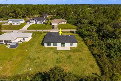 3305 40th St W, Lehigh Acres, FL 33971 - Photo 35