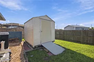 2263 NW 15th St, Cape Coral, FL 33993 - Photo 47