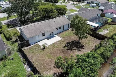 977 Winsome Rd, North Fort Myers, FL 33903 - Photo 3