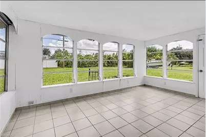 213 SE 47th St, Cape Coral, FL 33904 - Photo 7