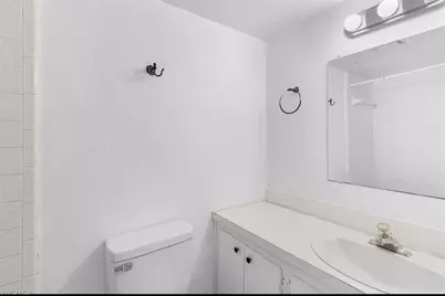 213 SE 47th St, Cape Coral, FL 33904 - Photo 13