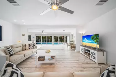 4639 Brainard Bayou Rd, Sanibel, FL 33957 - Photo 17
