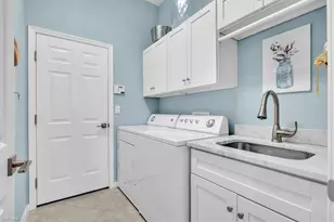 3910 Lakeview Isle Ct, Fort Myers, FL 33905 - Photo 49
