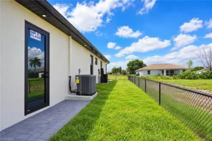 2416 NE 24th Ave, Cape Coral, FL 33909 - Photo 43