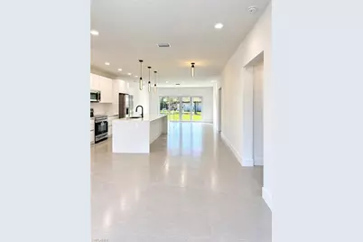 3515 73rd St W, Lehigh Acres, FL 33971 - Photo 5