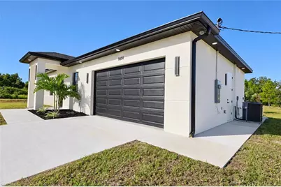 1601 Oak Ave, Lehigh Acres, FL 33972 - Photo 25