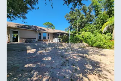 17165 Johnston Dr, Fort Myers, FL 33967 - Photo 11