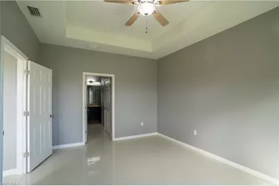 2903 26th St SW, Lehigh Acres, FL 33976 - Photo 9