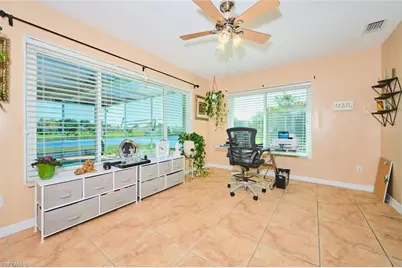 208 S Lake Dr, Lehigh Acres, FL 33936 - Photo 7