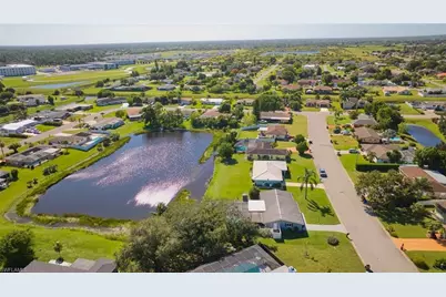 208 S Lake Dr, Lehigh Acres, FL 33936 - Photo 27