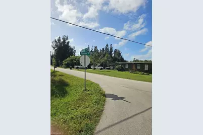 11352 5th Ave, Punta Gorda, FL 33955 - Photo 3