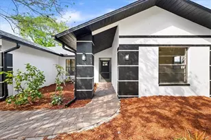 18906 Cypress View Dr, Fort Myers, FL 33967 - Photo 5