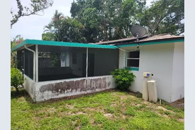 6683 E Tropicana Dr, Fort Myers, FL 33919 - Photo 9