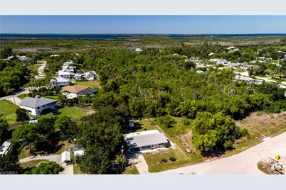 10795 Holly Rd, Bokeelia, FL 33922 - Photo 21