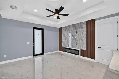 4018 10th St SW, Lehigh Acres, FL 33976 - Photo 5