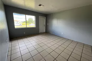 712/714 Gilbert Ave S, Lehigh Acres, FL 33973 - Photo 5