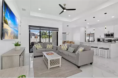 1005 NE 9th Ter, Cape Coral, FL 33909 - Photo 5